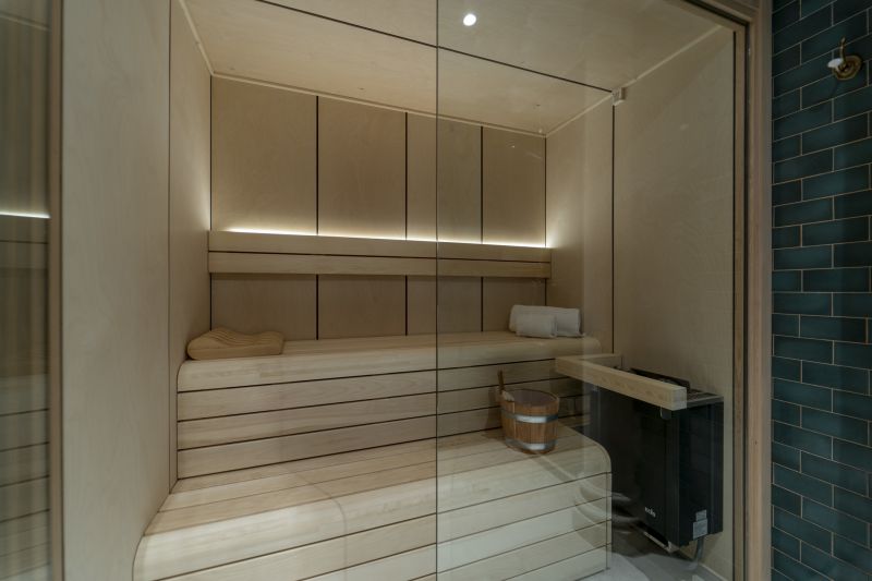 Compact Shower with Corner Bench